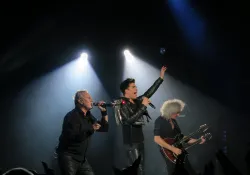 Queen + Adam Lambert