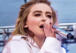 Sabrina Carpenter